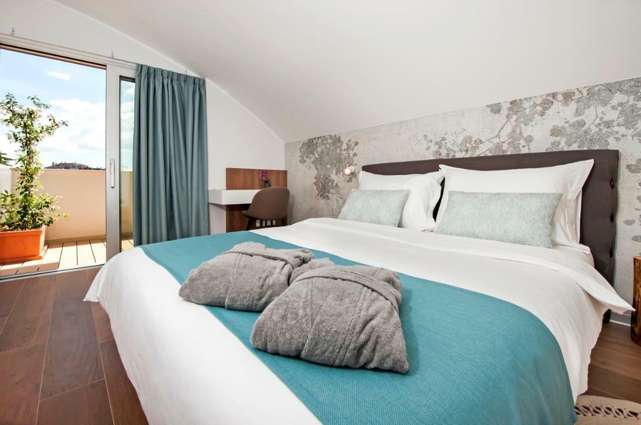 The Q Superior - A Penthouse With Jacuzzi And Sauna Rovinj Exterior photo