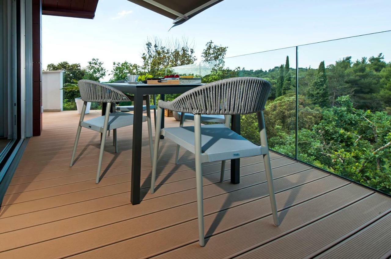 The Q Superior - A Penthouse With Jacuzzi And Sauna Rovinj Exterior photo