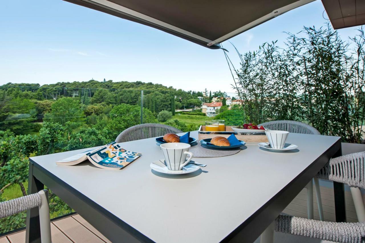 The Q Superior - A Penthouse With Jacuzzi And Sauna Rovinj Exterior photo